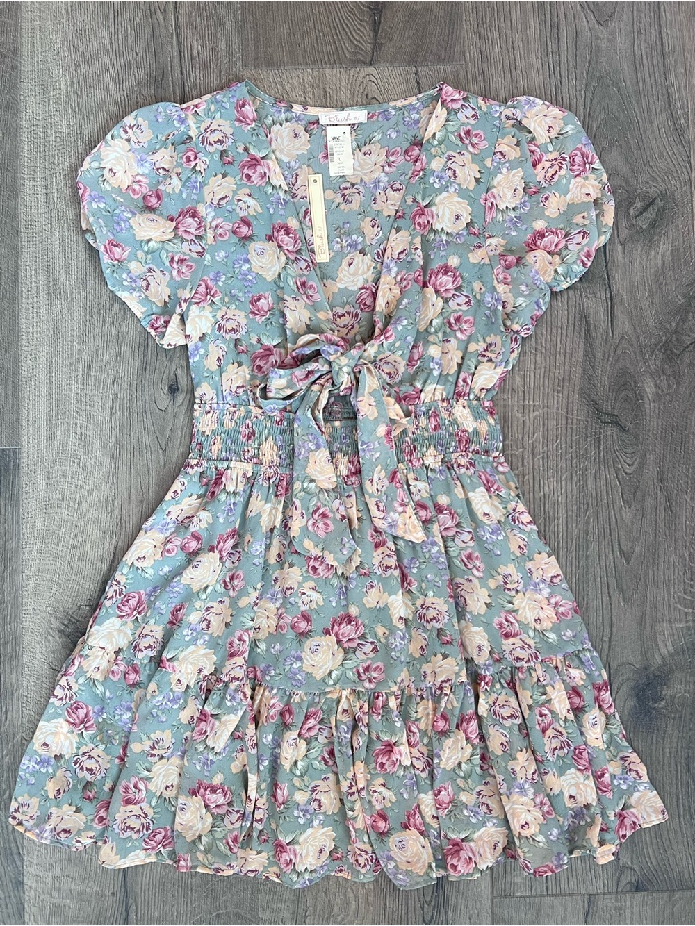 Vintage inspired Floral Tie-Front Dress - Large
